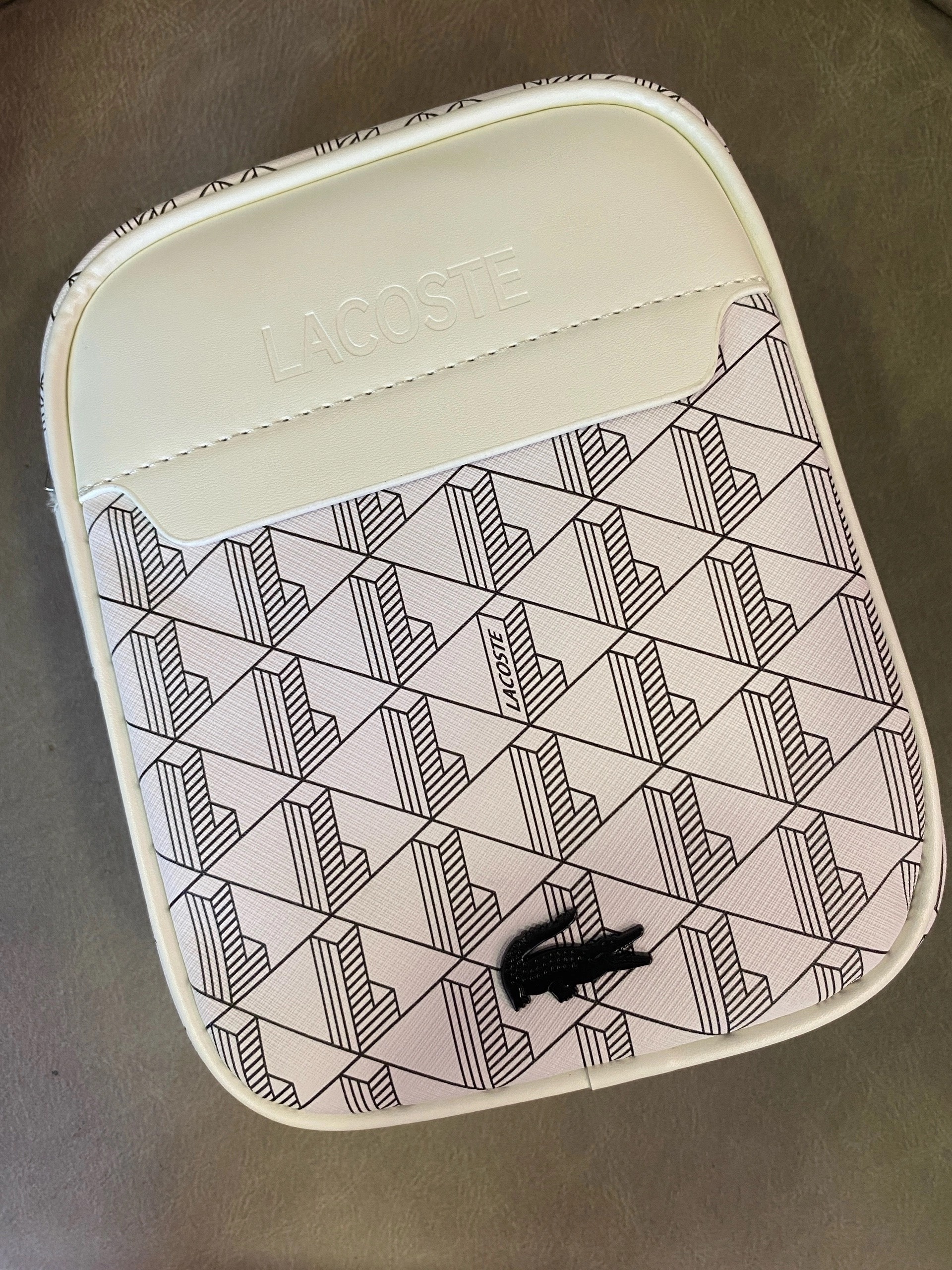Сумка Lacoste