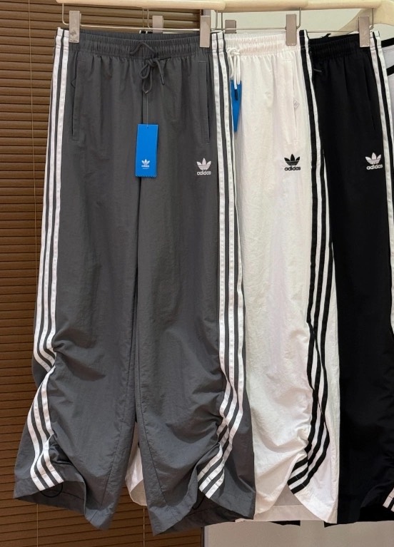 Штаны Adidas